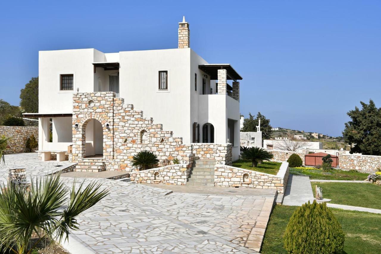 Villa Trifylia Parikia  Exterior photo